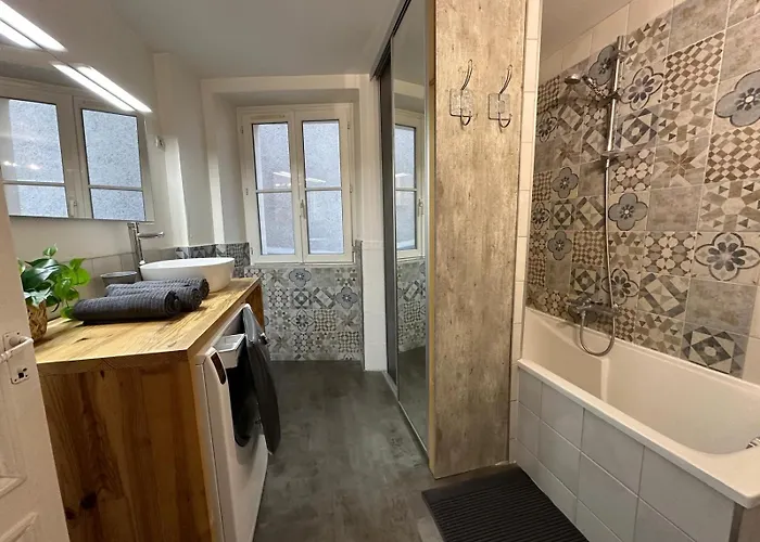 Appartement Duplex à *